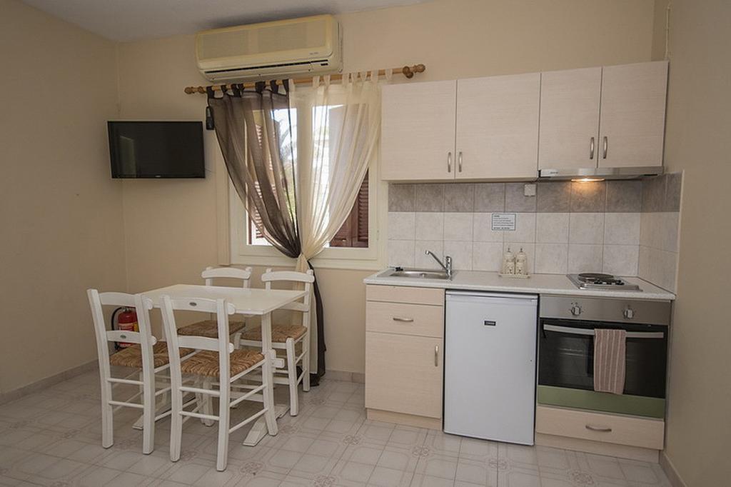 Paxos Santa Marina Villas Gaios Phòng bức ảnh