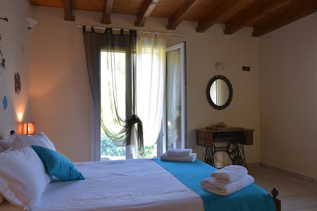 Paxos Santa Marina Villas Gaios Ngoại thất bức ảnh